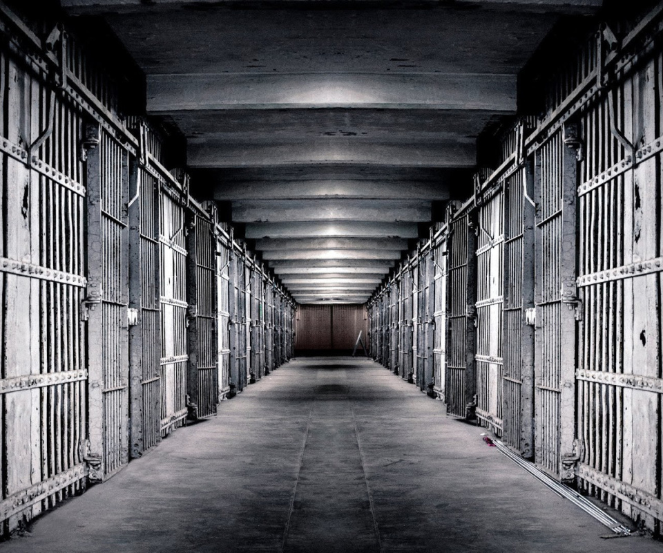 Screenshot №1 pro téma Inside in Alcatraz Prison 960x800