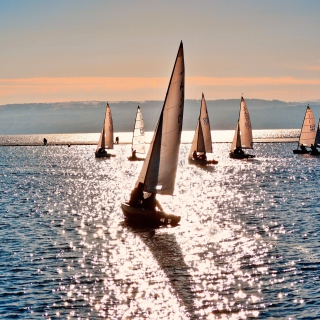 Kostenloses Sailing Boats Wallpaper für iPad Air