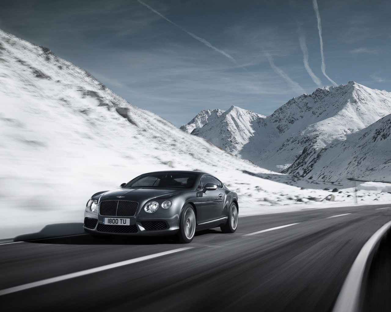 Screenshot №1 pro téma Bentley Continental V8 1280x1024