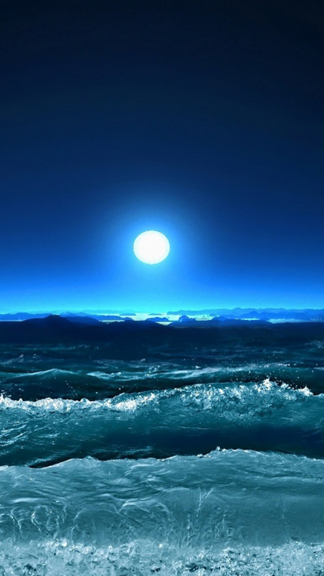 Screenshot №1 pro téma Ocean Waves Under Moon Light 1080x1920