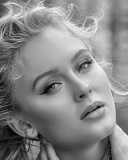 Zara Larsson Swedish singer wallpaper 128x160