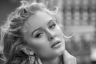 Free Zara Larsson Swedish singer Picture for Android, iPhone and iPad