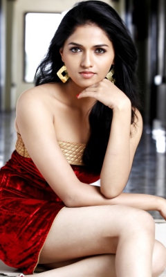 Actress Sunayana wallpaper 240x400