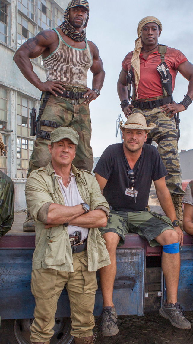 Screenshot №1 pro téma The Expendables 3 640x1136