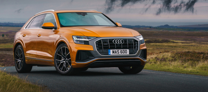 Audi Q8, 2018 wallpaper 720x320