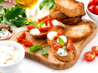 Обои Canape Bruschetta, Mozzarella, Tomatoes 320x240