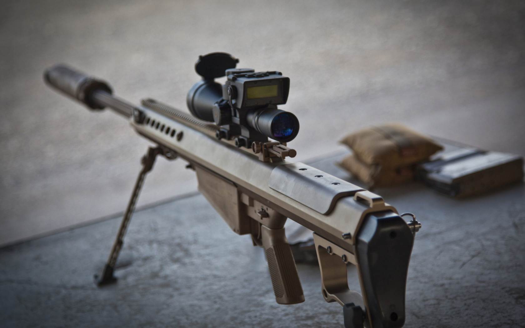 Обои Barrett M82 Sniper rifle 1680x1050