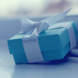 Beautiful Gift Wrap - Obrázkek zdarma pro iPad mini