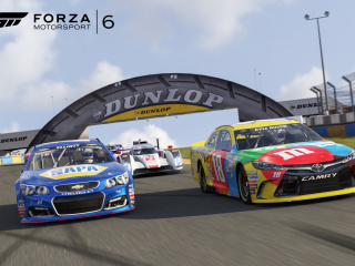 Das Forza Nascar Wallpaper 320x240