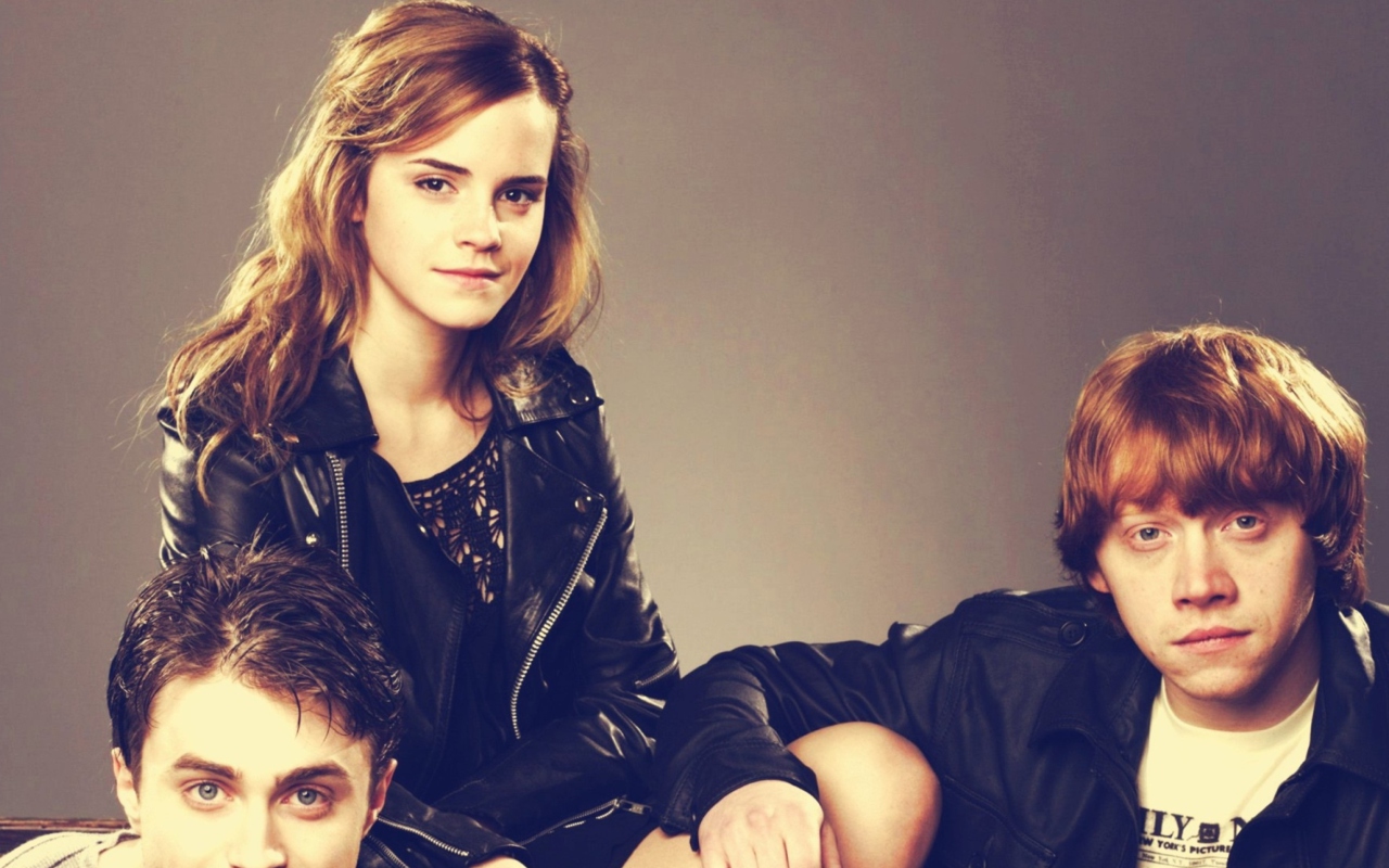 Обои Emma Watson 1280x800