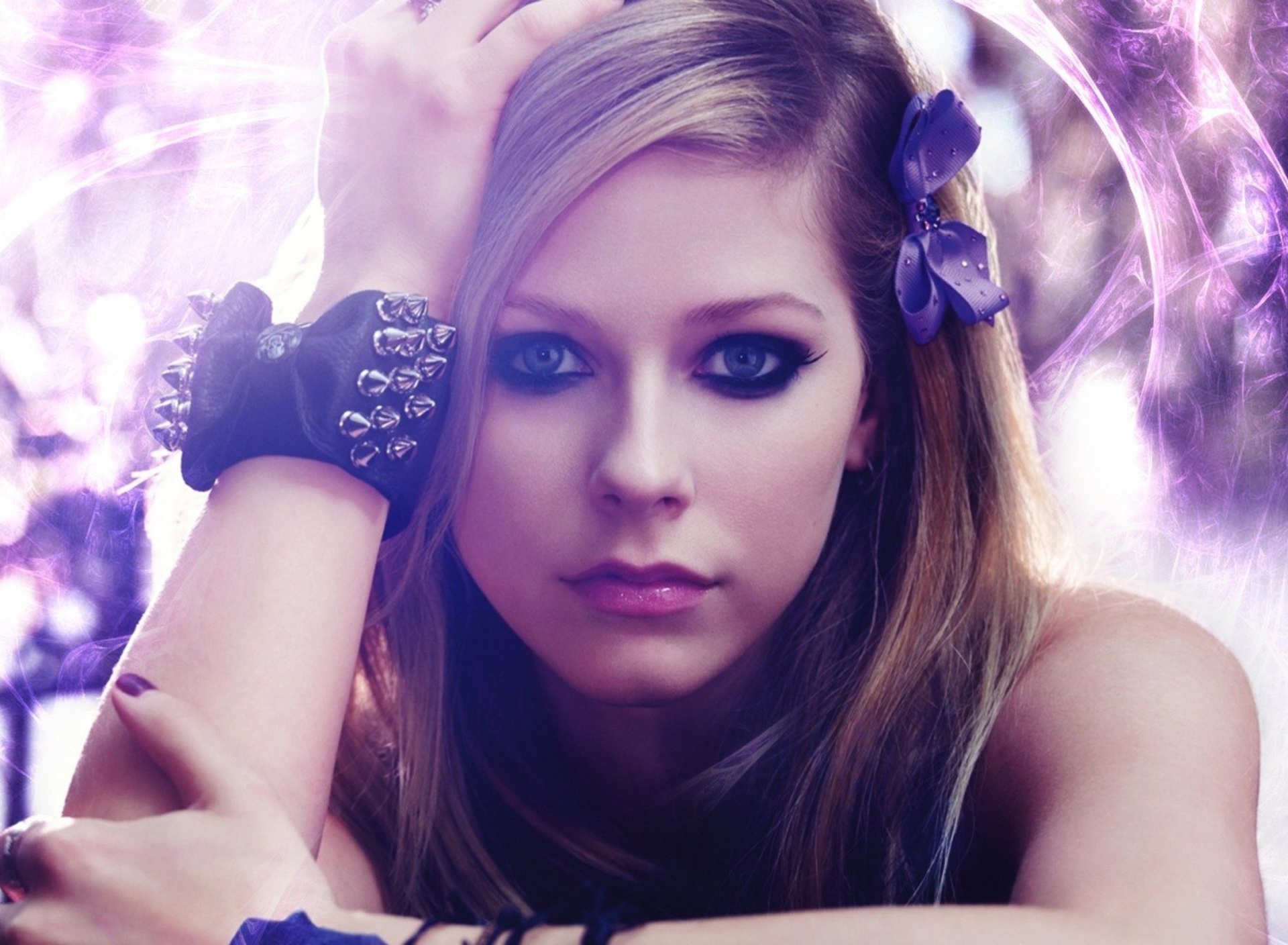Fondo de pantalla Avril Lavigne Portrait 1920x1408