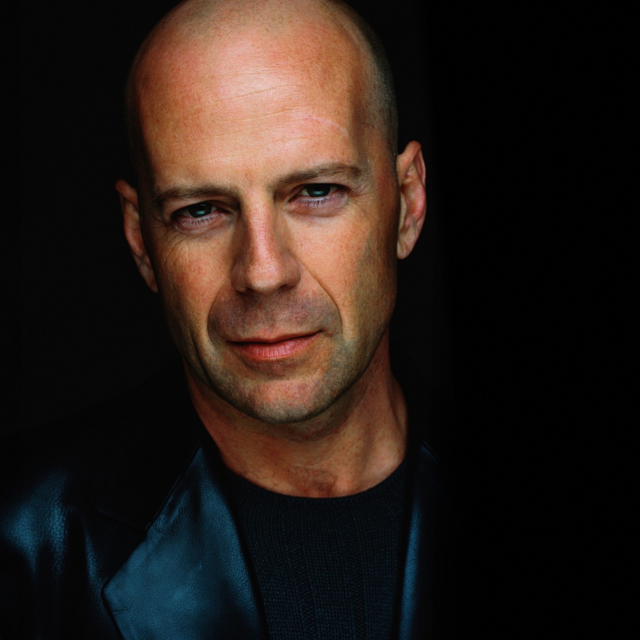 Fondo de pantalla Bruce Willis 2048x2048