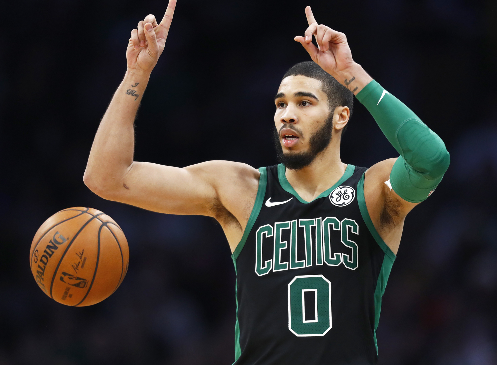 Jayson Tatum in Boston Celtics wallpaper 1920x1408