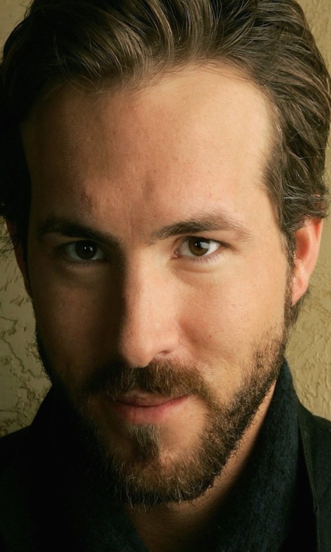 Screenshot №1 pro téma Ryan Reynolds Canadian actor 480x800