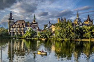 Vajdahunyad Castle in Budapest - Obrázkek zdarma pro LG Nexus 5
