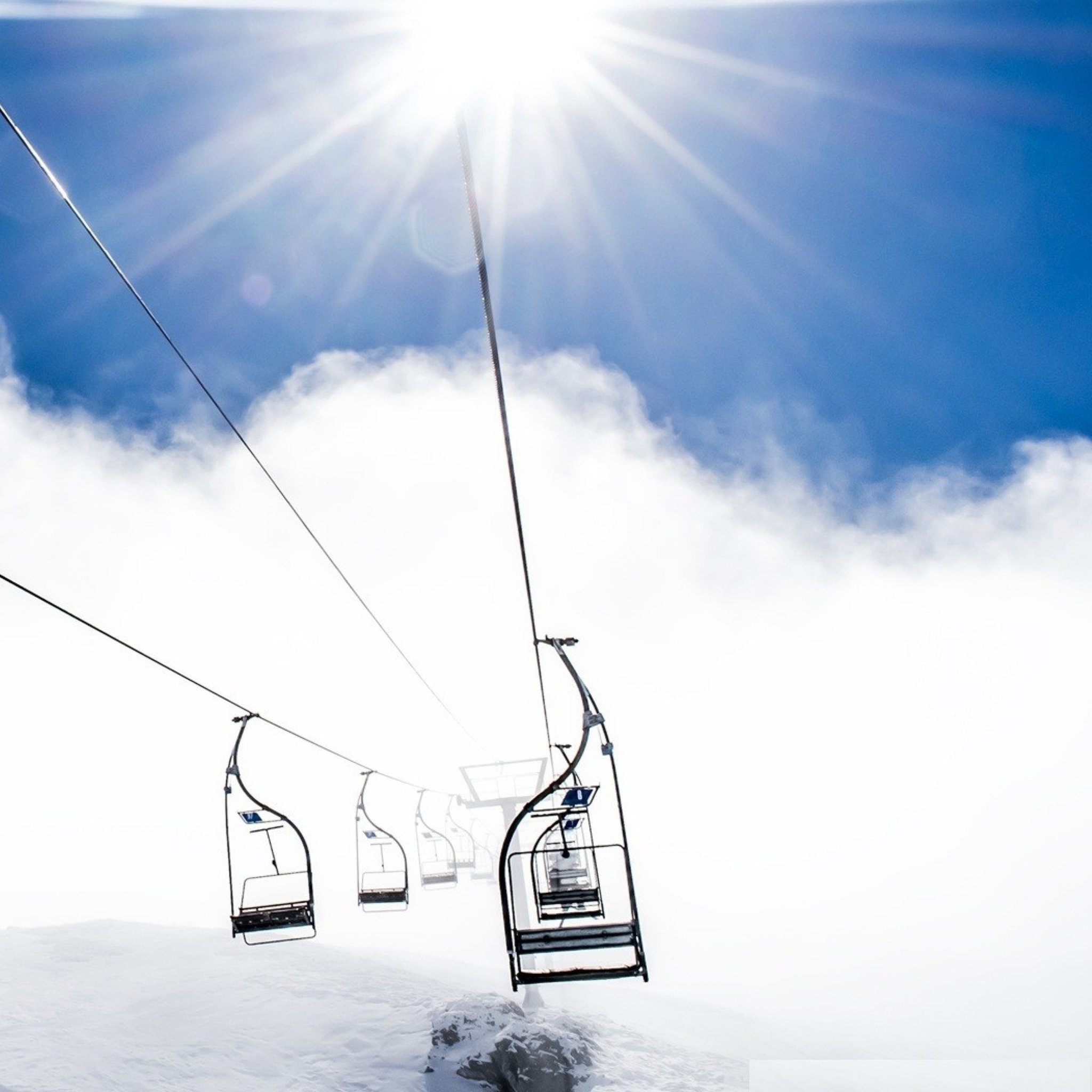 Das Ski Ropeway Wallpaper 2048x2048