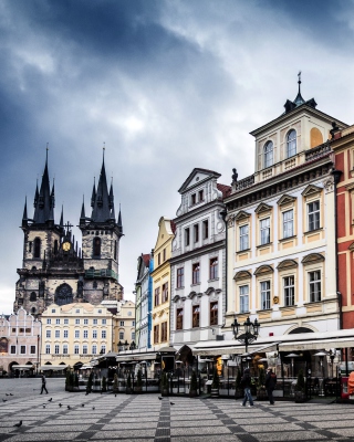 Prague Old Town Square - Obrázkek zdarma pro Nokia C1-00