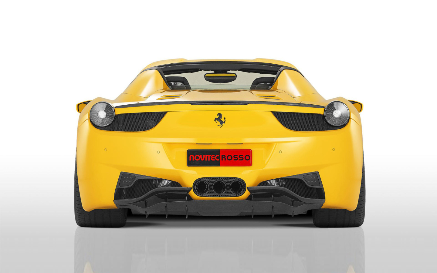 Ferrari 458 Spider from NOVITEC ROSSO wallpaper 1440x900