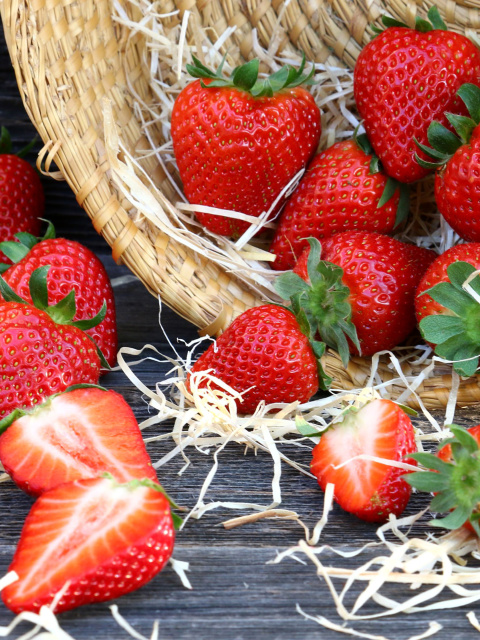 Strawberry Basket wallpaper 480x640