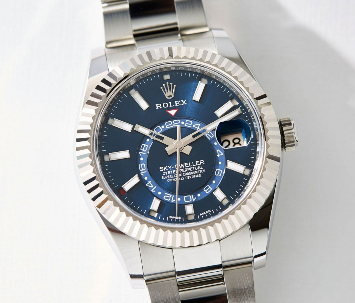 Das Rolex Sky Dweller Steel Wallpaper 1200x1024