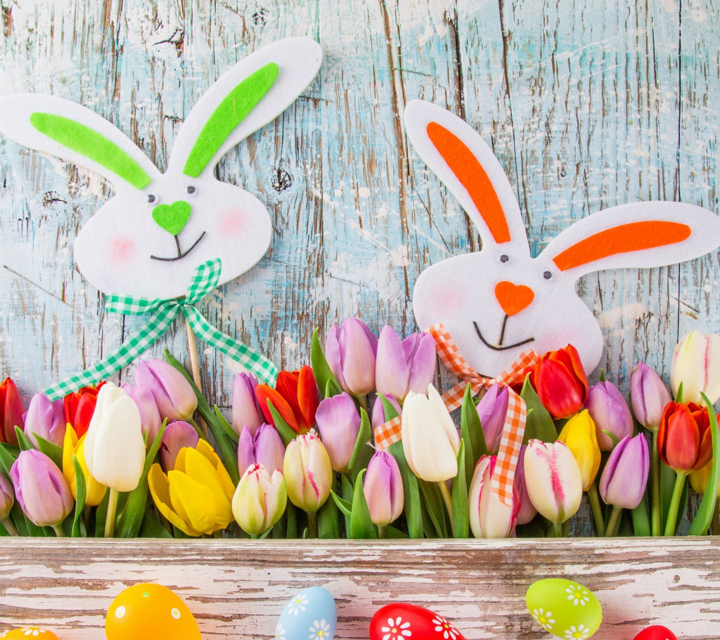 Das Easter Tulips and Hares Wallpaper 1440x1280