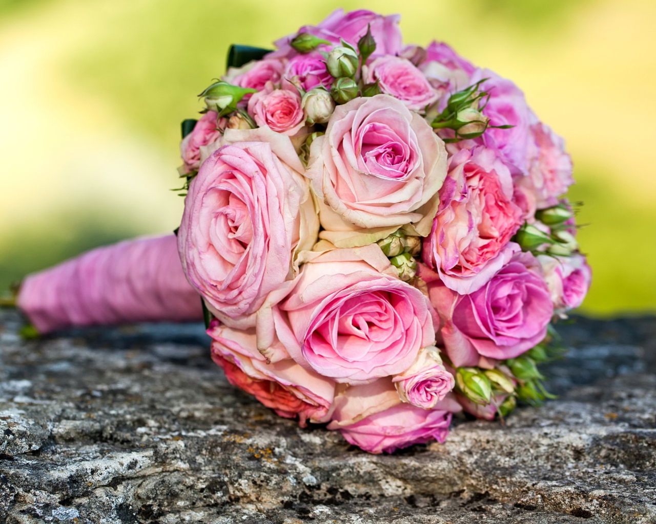 Screenshot №1 pro téma Wedding Bridal Bouquet 1280x1024