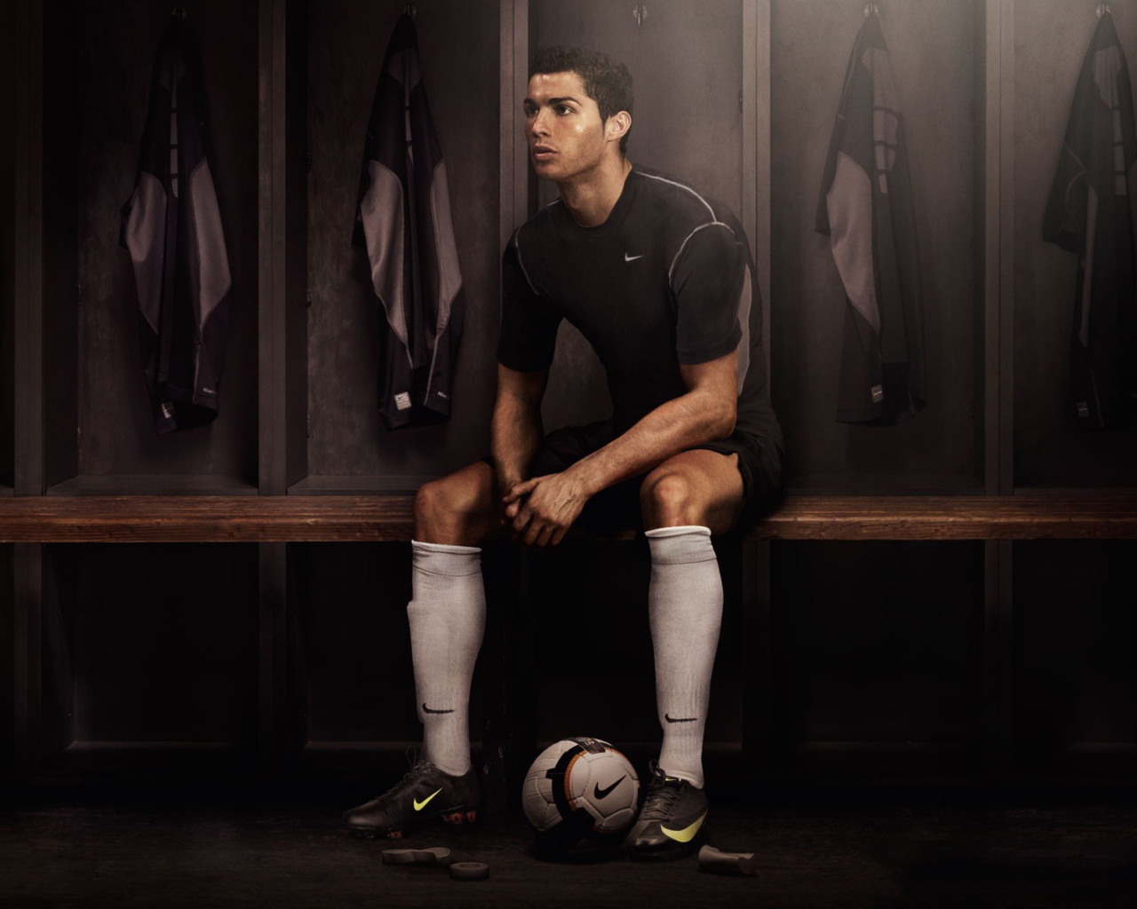 Обои Cristiano Ronaldo 1280x1024