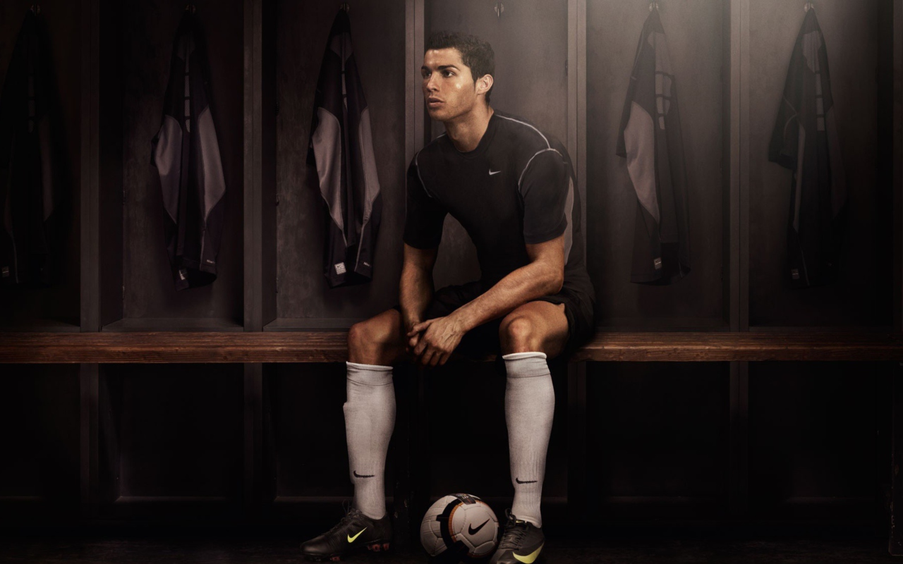 Screenshot №1 pro téma Cristiano Ronaldo 1280x800