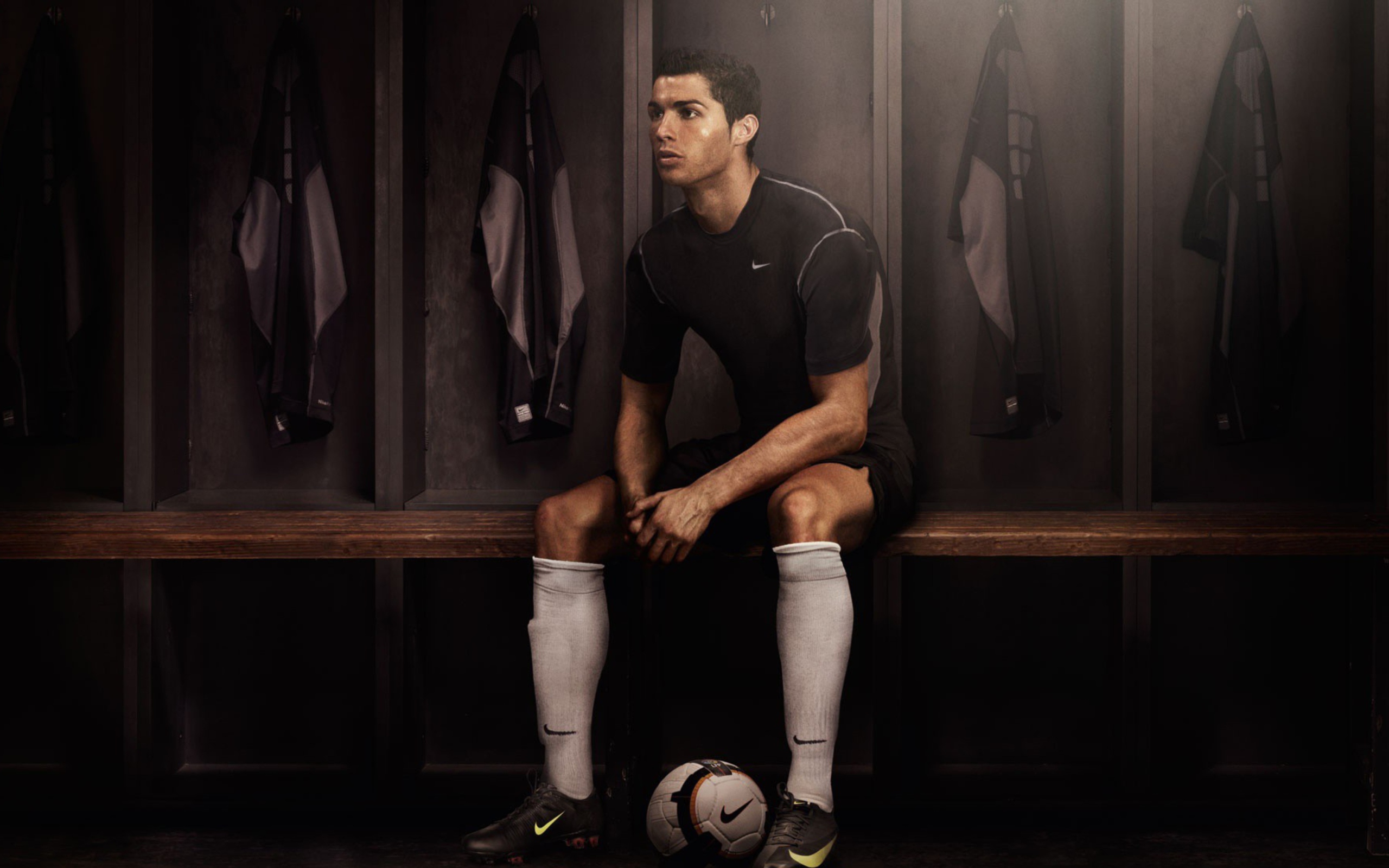 Screenshot №1 pro téma Cristiano Ronaldo 2560x1600