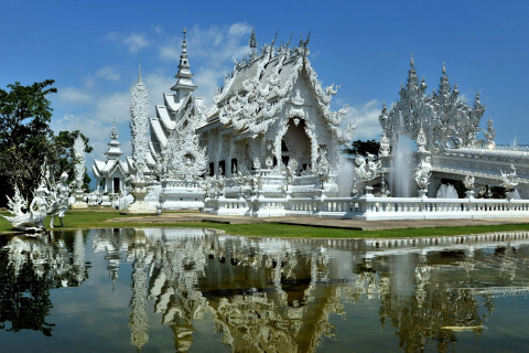 Screenshot №1 pro téma Wat Rong Khun 480x320