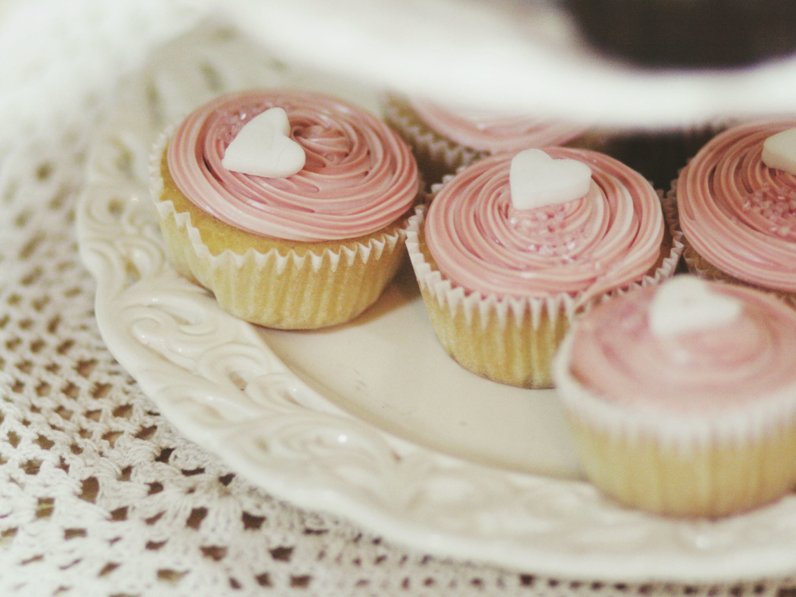 Fondo de pantalla Hearty Cupcake 1152x864