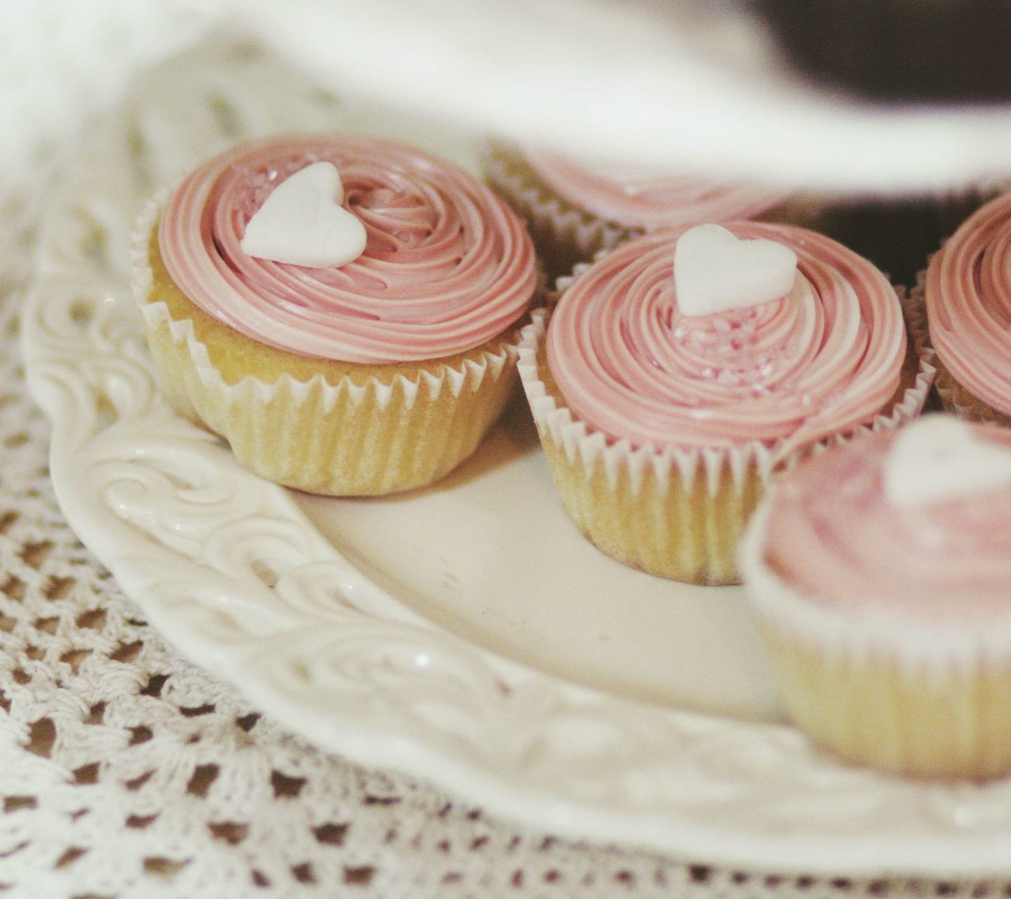 Fondo de pantalla Hearty Cupcake 1440x1280