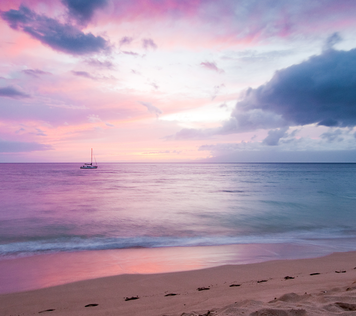 Screenshot №1 pro téma Pink Evening And Lonely Boat At Horizon 1440x1280