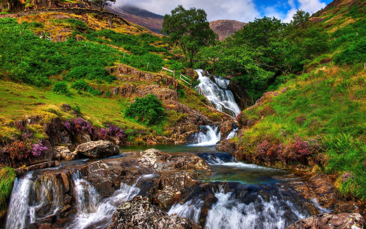 Das Snowdonia National Park in north Wales Wallpaper 1280x800