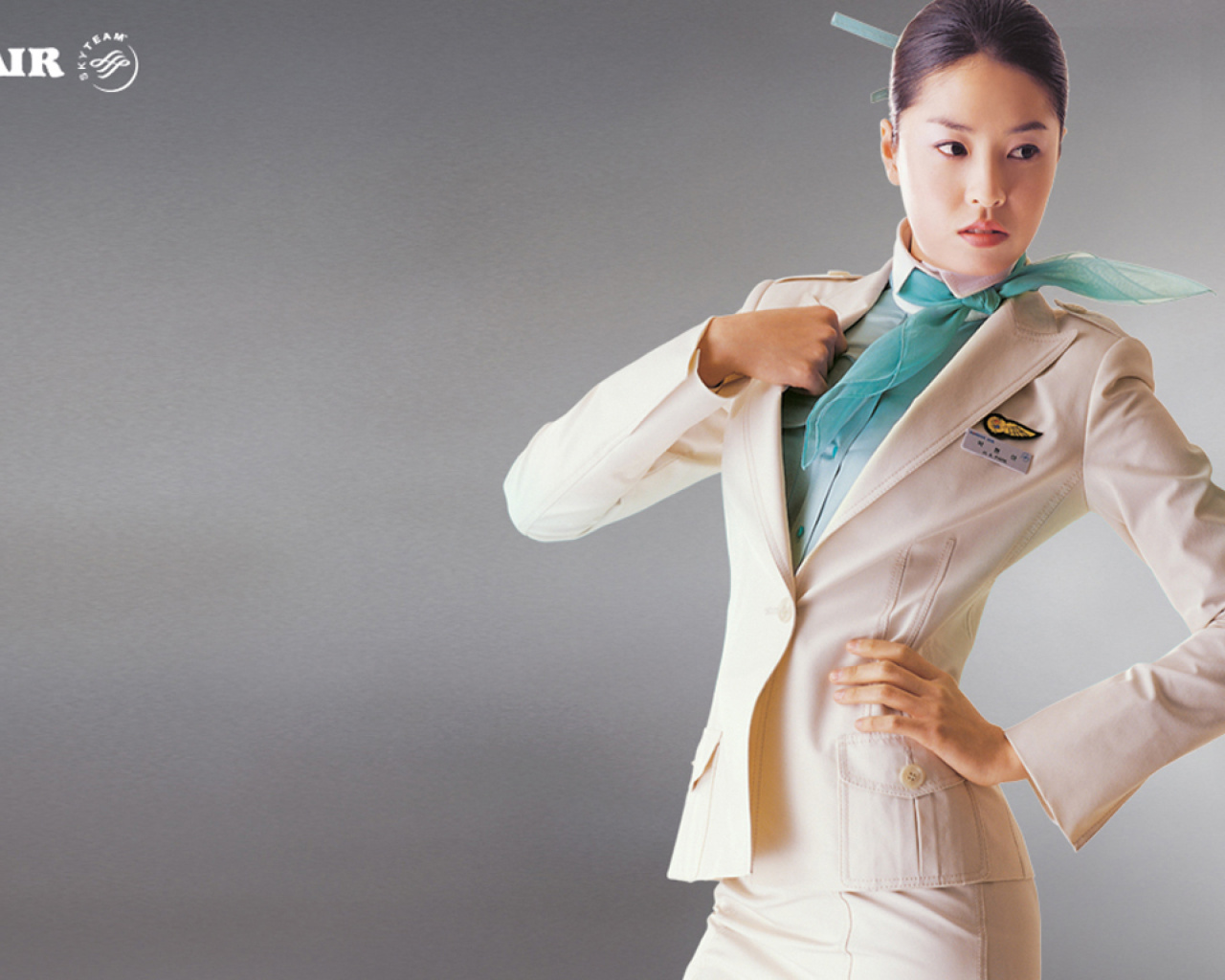 Korean Air Flight Attendant Uniform screenshot #1 1280x1024