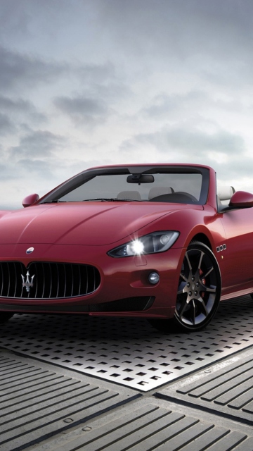 Обои Maserati Grancabrio Sport 360x640