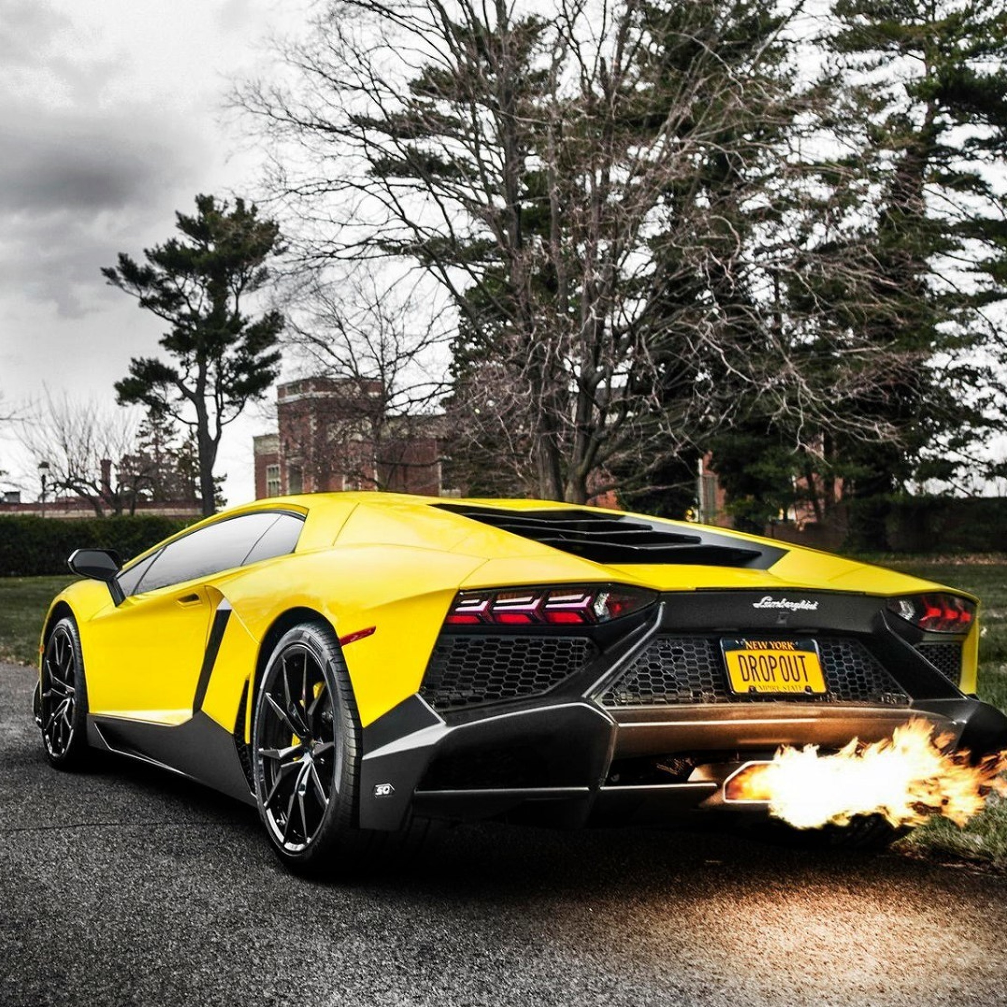 Lamborghini Aventador LP720 4 wallpaper 2048x2048