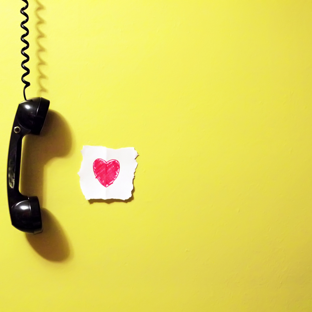 Love Call wallpaper 1024x1024