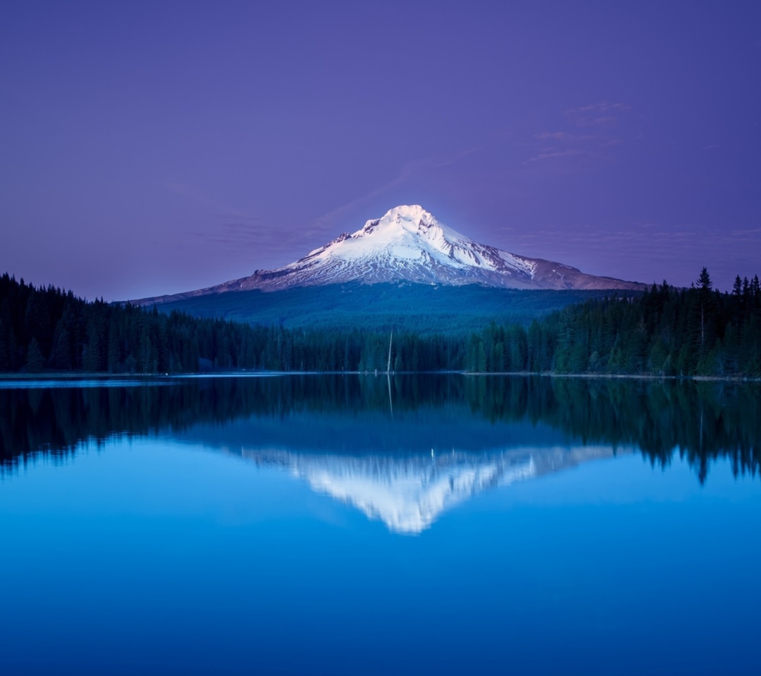 Обои Mountains with lake reflection 1080x960