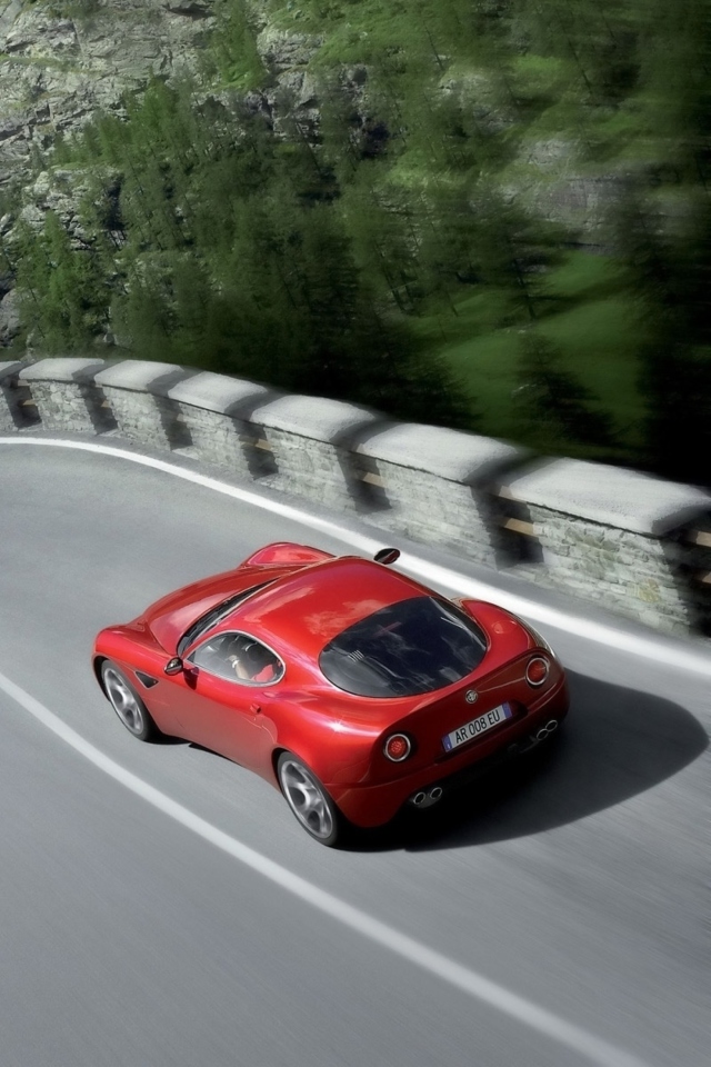 Fondo de pantalla Red Alfa Romeo 640x960