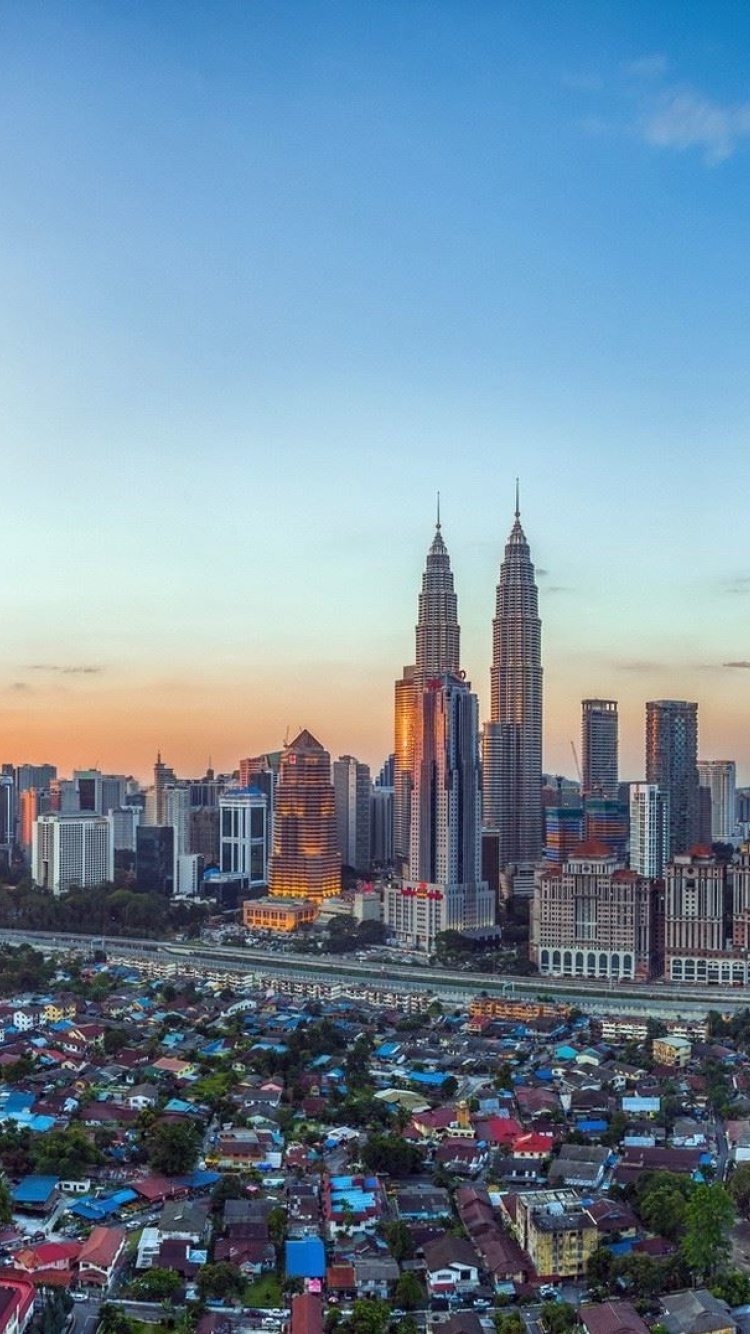Kuala Lumpur Panorama wallpaper 750x1334