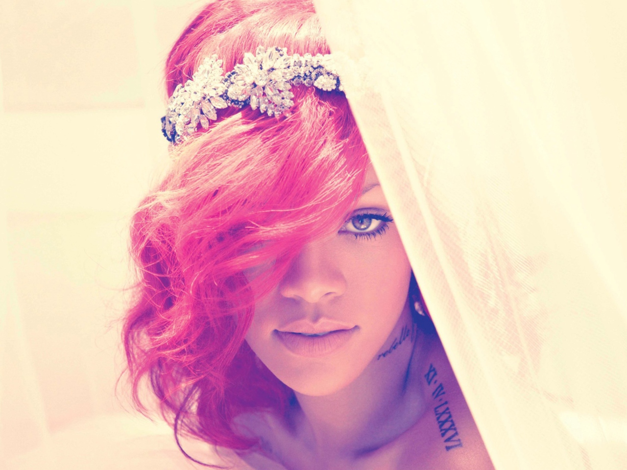 Screenshot №1 pro téma Rihanna 1280x960