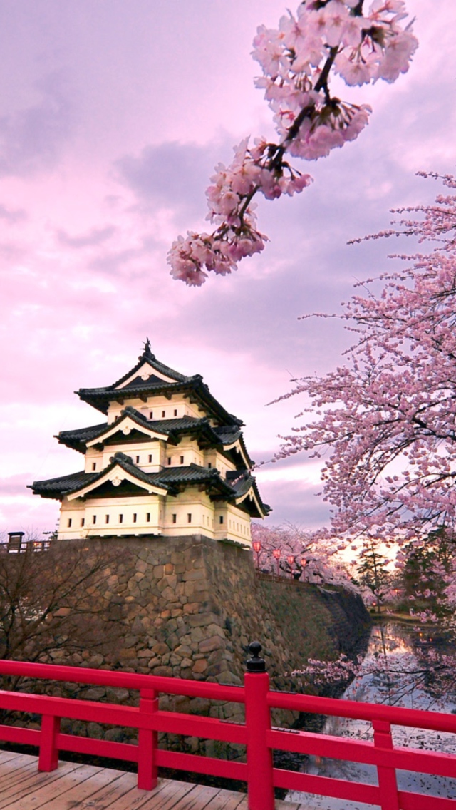 Hirosaki Castle Japan wallpaper 640x1136