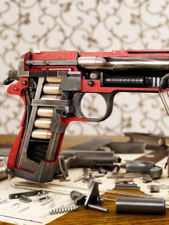 Screenshot №1 pro téma M1911 Pistol Colt-Browning 240x320