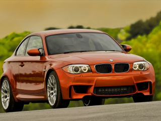 Fondo de pantalla BMW 118i Coupe 320x240