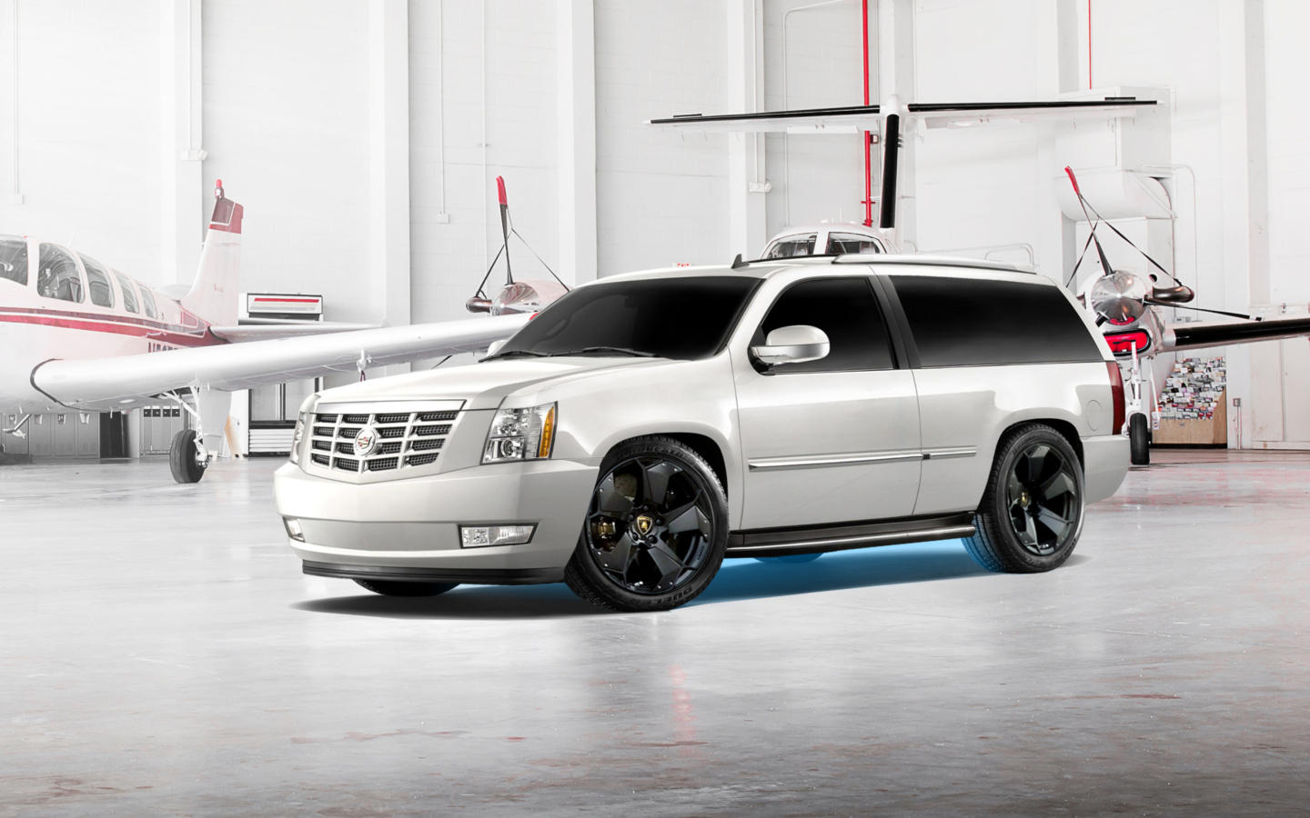 Обои Cadillac Escalade 1440x900