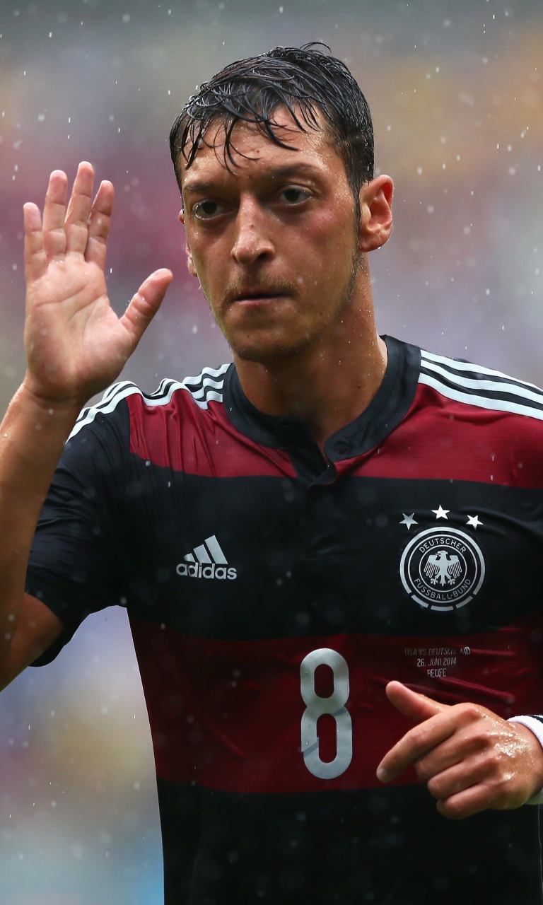 Das Mesut Ozil from Bundesliga Wallpaper 768x1280