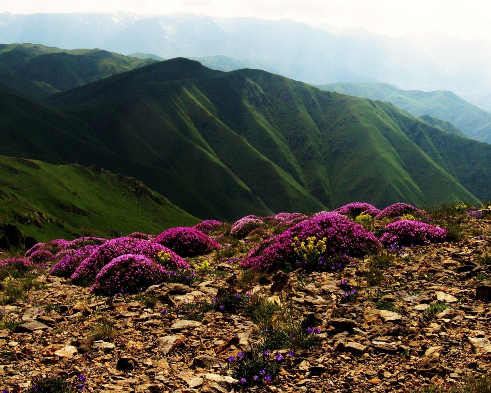 Screenshot №1 pro téma Armenia Mountain 1600x1280
