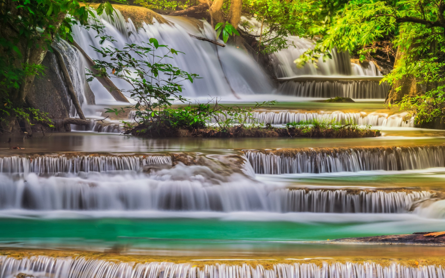 Waterfall screenshot #1 1440x900