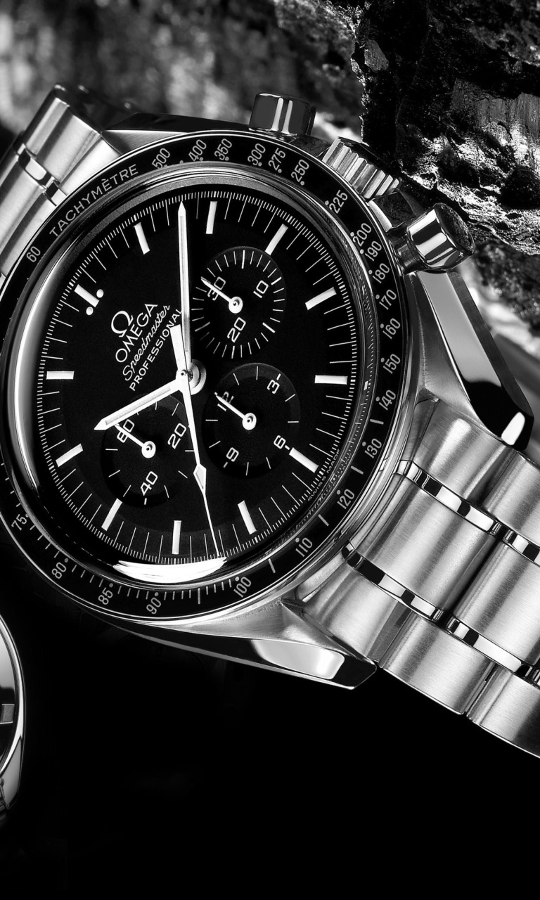 Das OMEGA Speedmaster Professional Moonwatch Wallpaper 768x1280